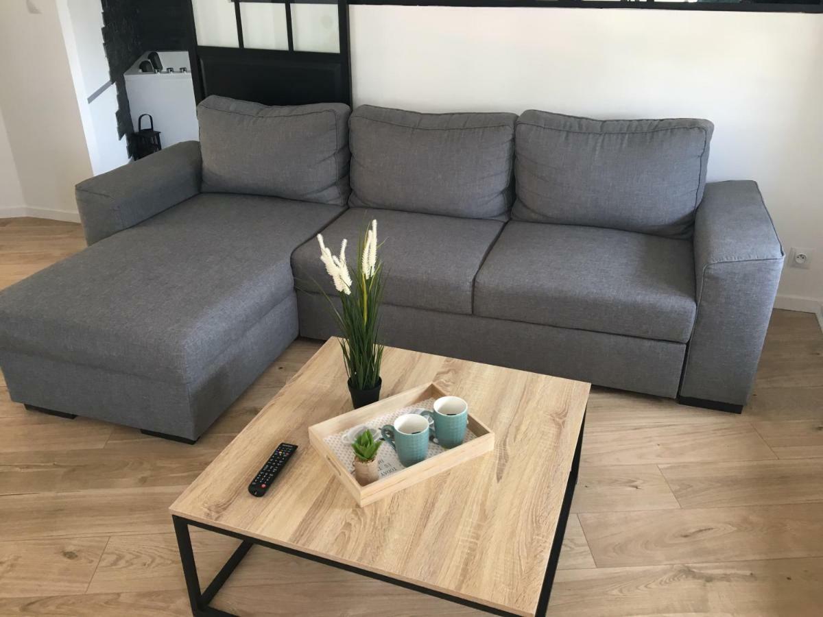Lovely & Sauna Apartment *